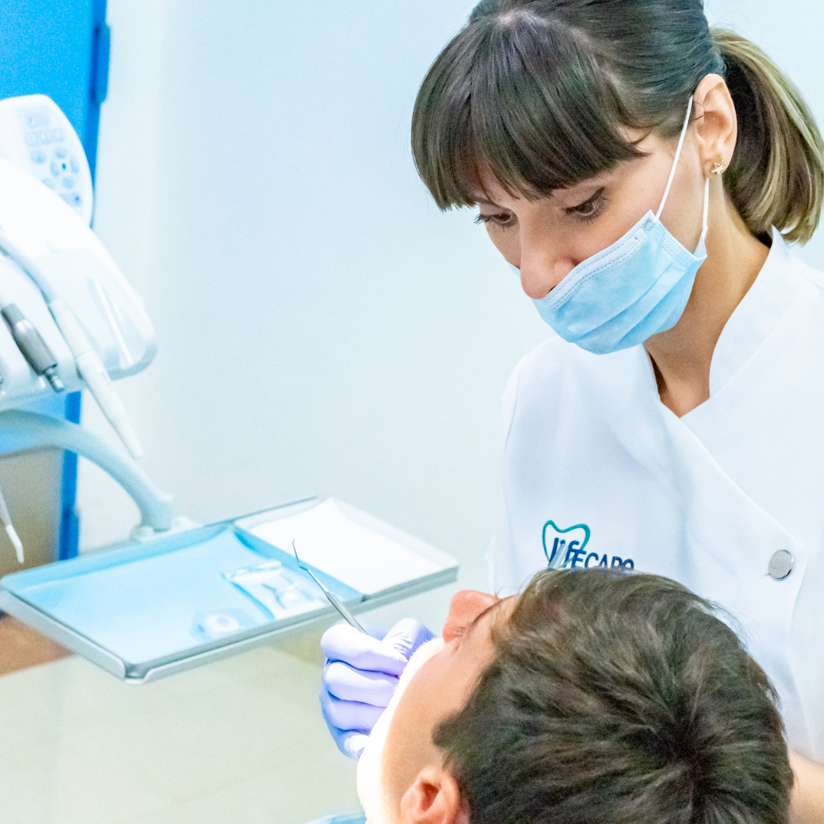Odontología Hospital Santa Elena, clinica médica en Torremolinos, Málaga. Servicios sanitarios en la Costa del Sol. Más de 30 especialidades y servicio de urgencia